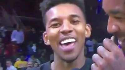 参观诺坎普，梅西：我回到了我怀念的地方，希望有一天能回来（参访诺坎普，梅西感慨回到牵挂之地，盼有朝一日重返）