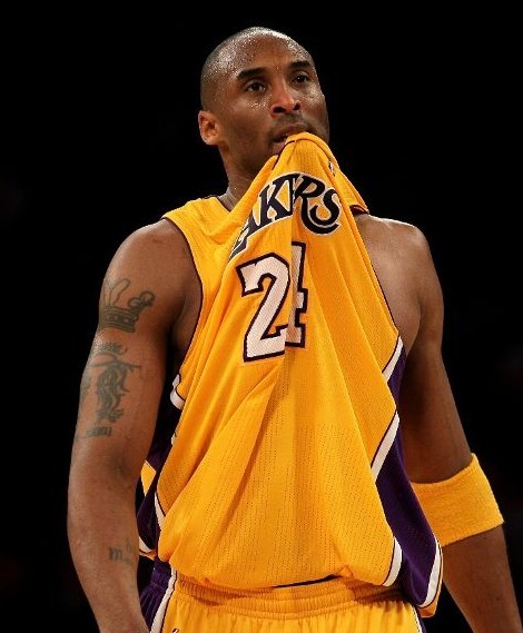 东体：申花踢广岛将沿用433阵型，斯卢茨基并非只会442菱形（东体：申花战广岛继续用4-3-3，斯卢茨基并不拘泥于4-4-2菱形）