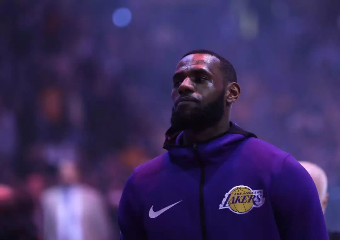 特瓦斯：老佛爷在皇马大会撒了谎；我支持皇马不代表我会偏袒（特瓦斯：佩雷斯在皇马大会言辞失实；支持皇马不等于偏袒）