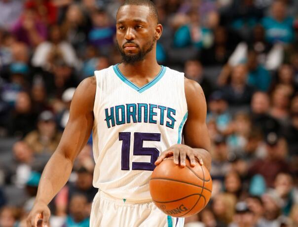 中超三连冠伴随亚冠全年不胜，海港距离“王朝”还差很远（中超三连冠难掩亚冠全年零胜，海港距王朝仍差甚远）