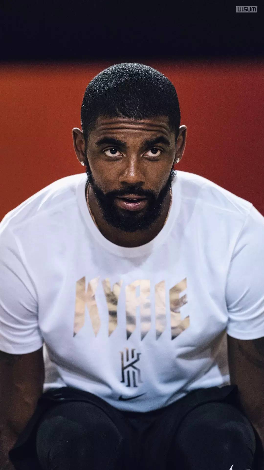 德转列中卫身价榜：库巴西8000万欧居首，萨利巴第二（德转中卫身价榜更新：库巴西8000万欧领跑，萨利巴位居第二）