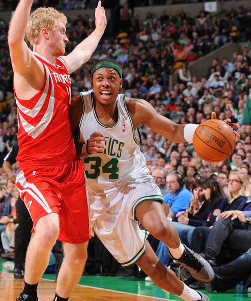 布冯：意大利唯一缺点是偶尔“短路”；无欧战踢是米兰的优势（布冯：意大利唯一瑕疵是偶尔短路，无欧战反成米兰利好）