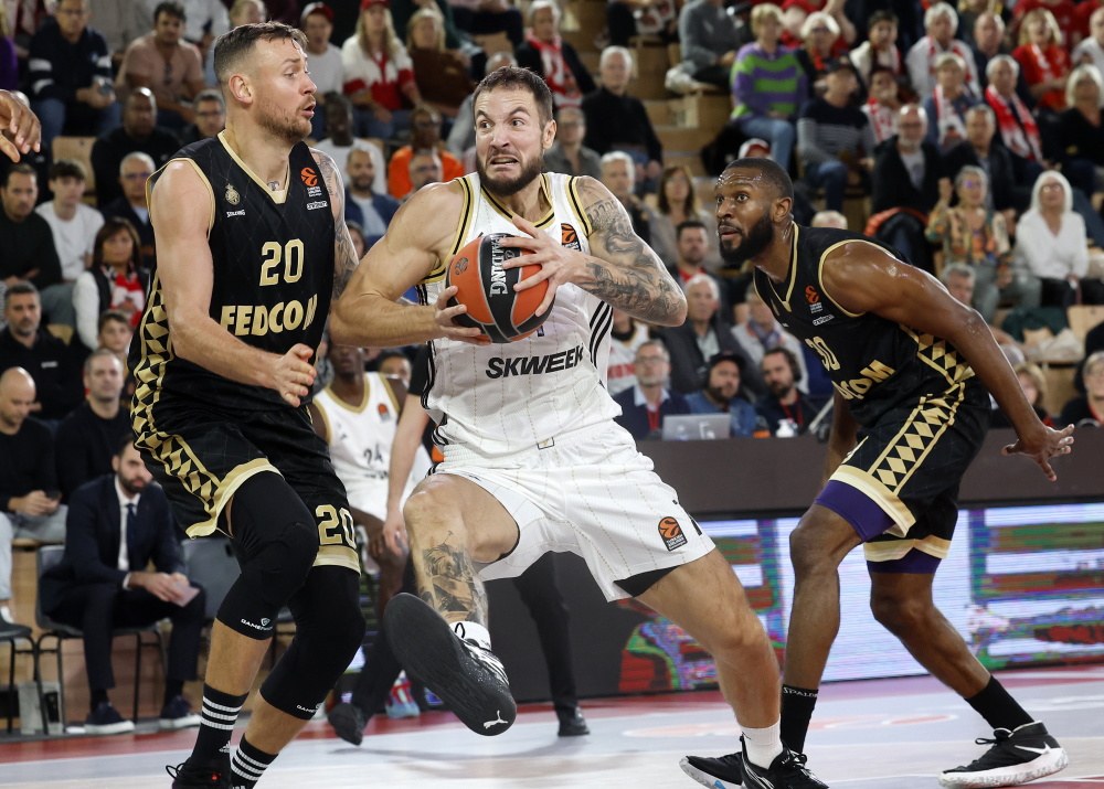 罗马诺：为未来准备，曼联希望把奥罗斯科培养成下一个凯塞多（罗马诺：曼联着眼未来，欲将奥罗斯科打造成新凯塞多）